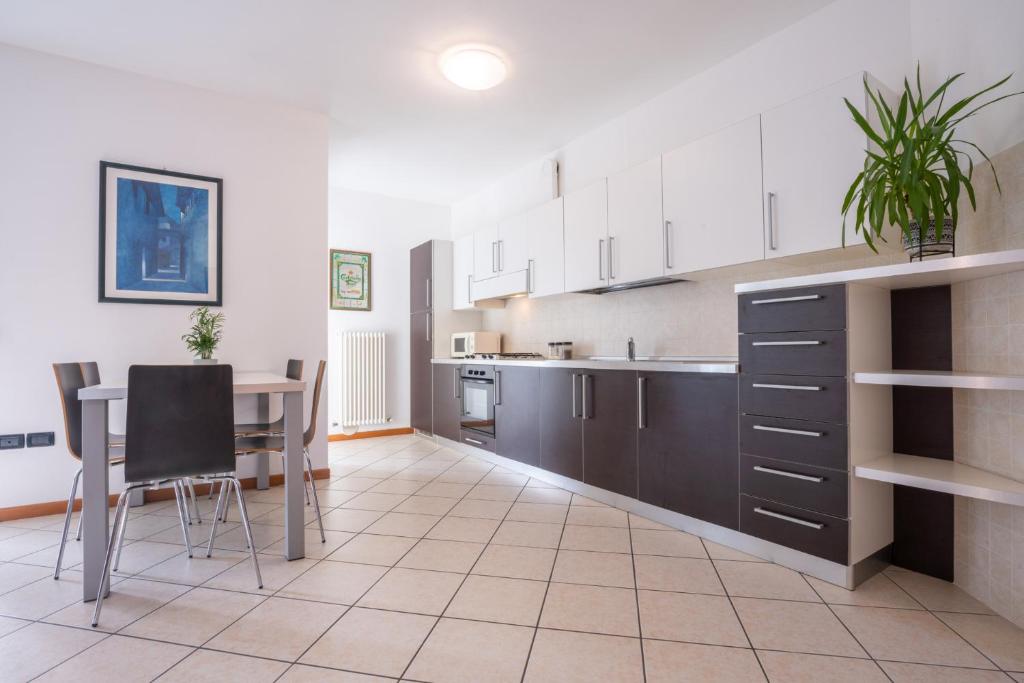 Castel View Apartment - Gardaslowemotion - 2