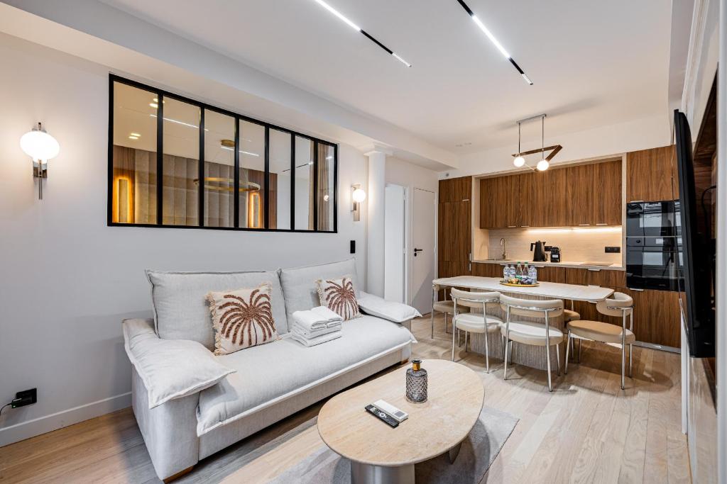 New suite 6 people - Saint Germain Notre-Dame#AC - 2