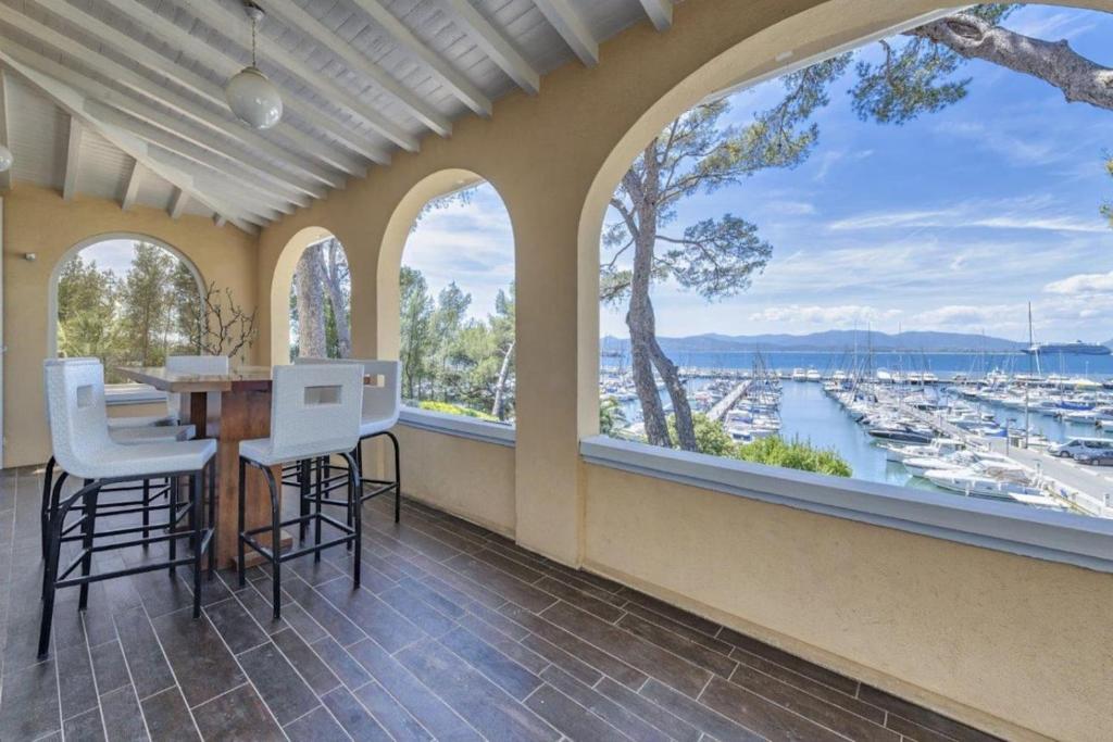 Villa les Romarins au port de Santa Lucia by Sea View Property Rental - 5