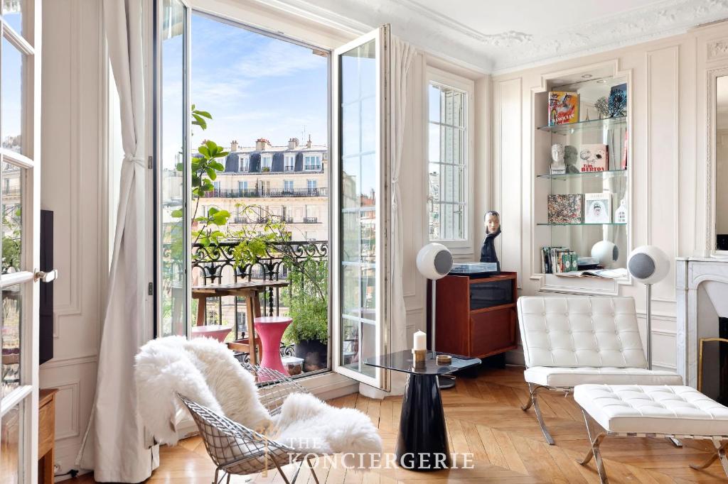 Elegance haussmannienne 3 chambres avec balcon - Auteuil - 4