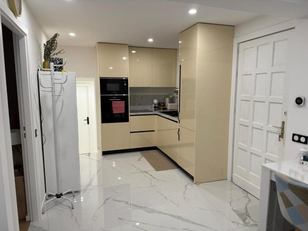 Maison Erina - 4