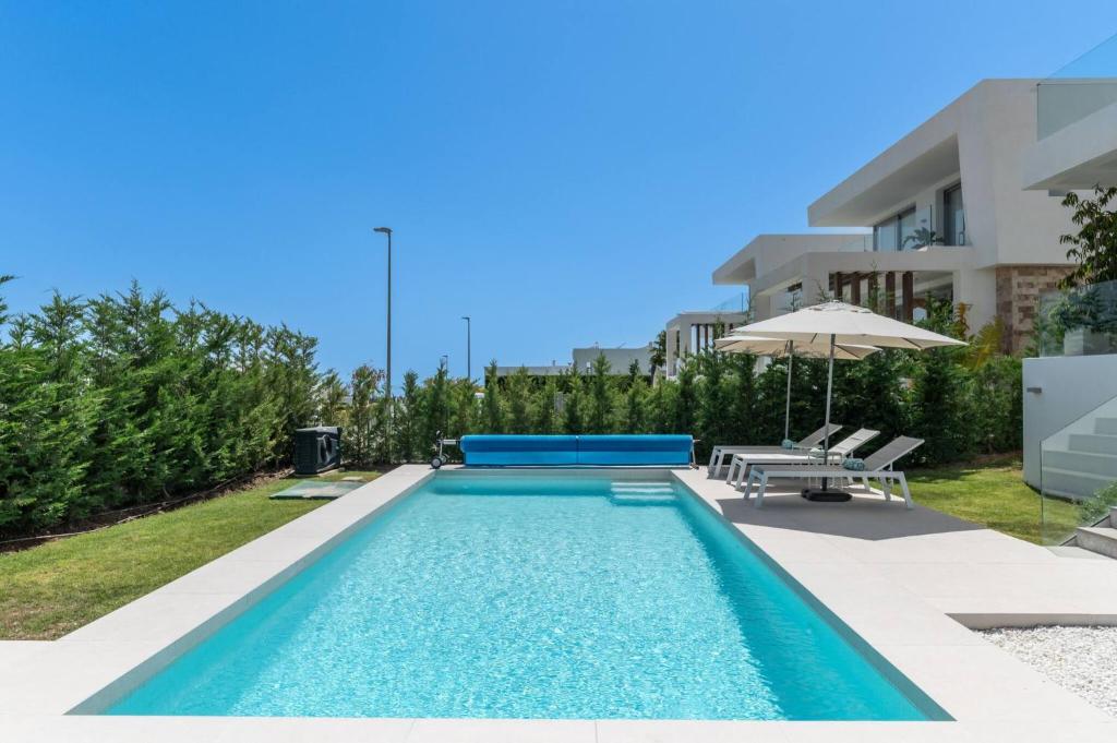 3303 Villa Riva - 4