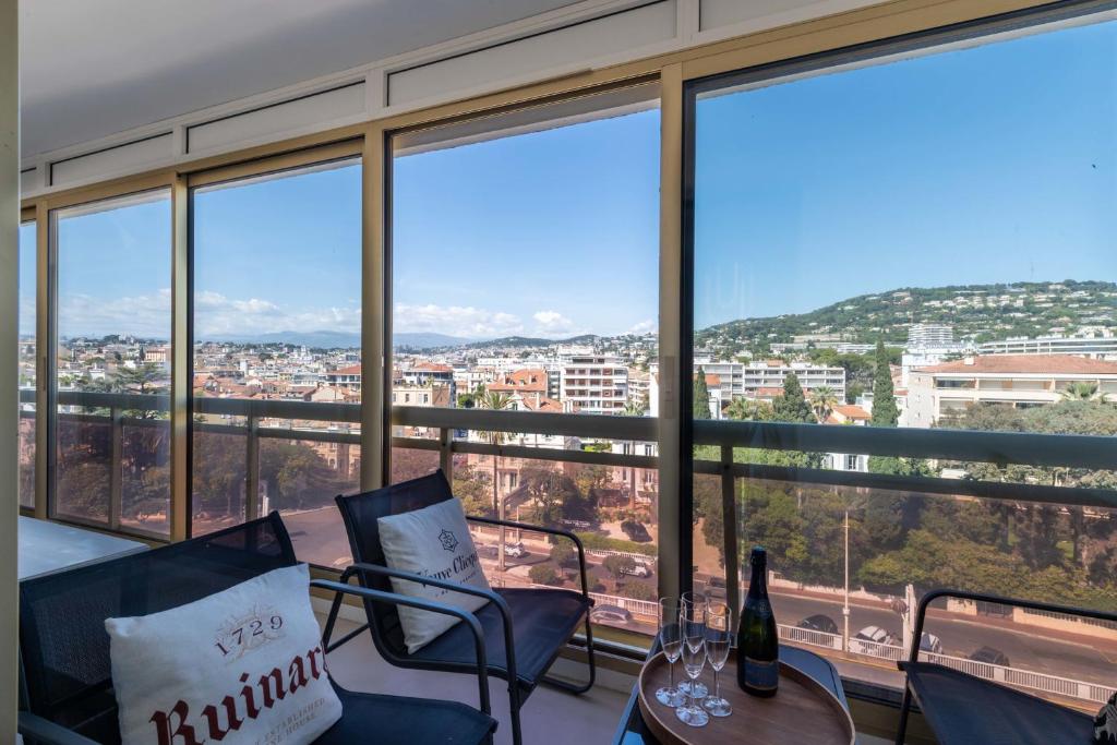 2-Br Apartment Terrace Cannes City Centre - 2