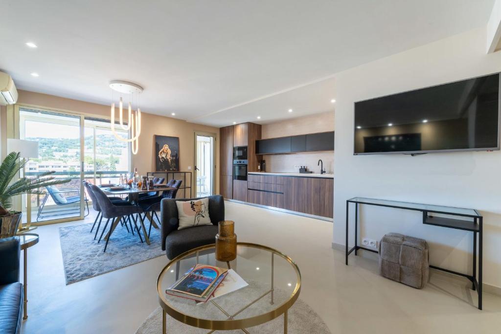 2-Br Apartment Terrace Cannes City Centre - 1
