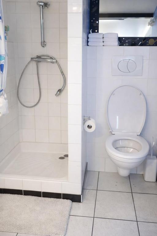 Studio with new kitchen, Non-Smoking - 2