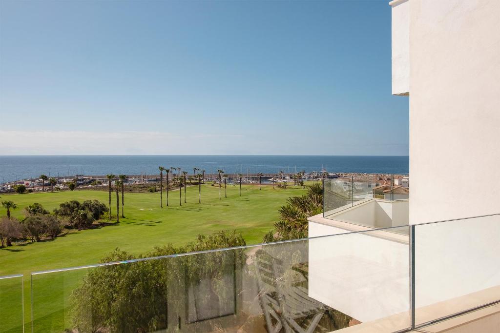 Amarilla Golf Villas - 2
