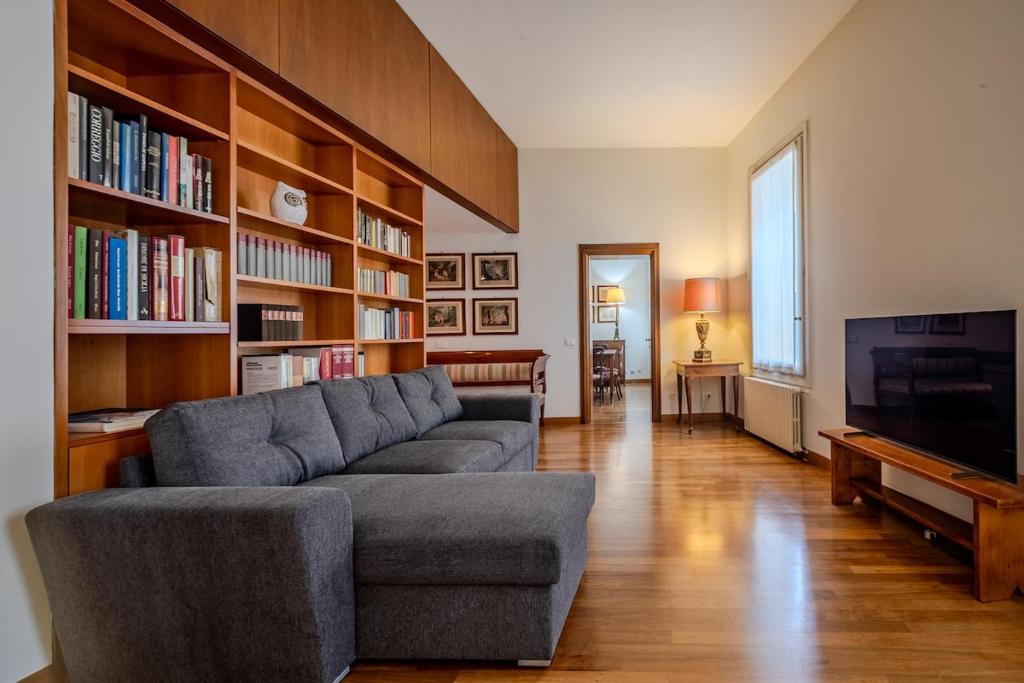 Luxury Historic Stay Vicenza Center - 1