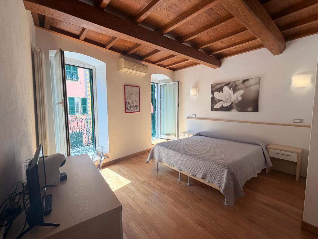 La Dolce Vita - 4