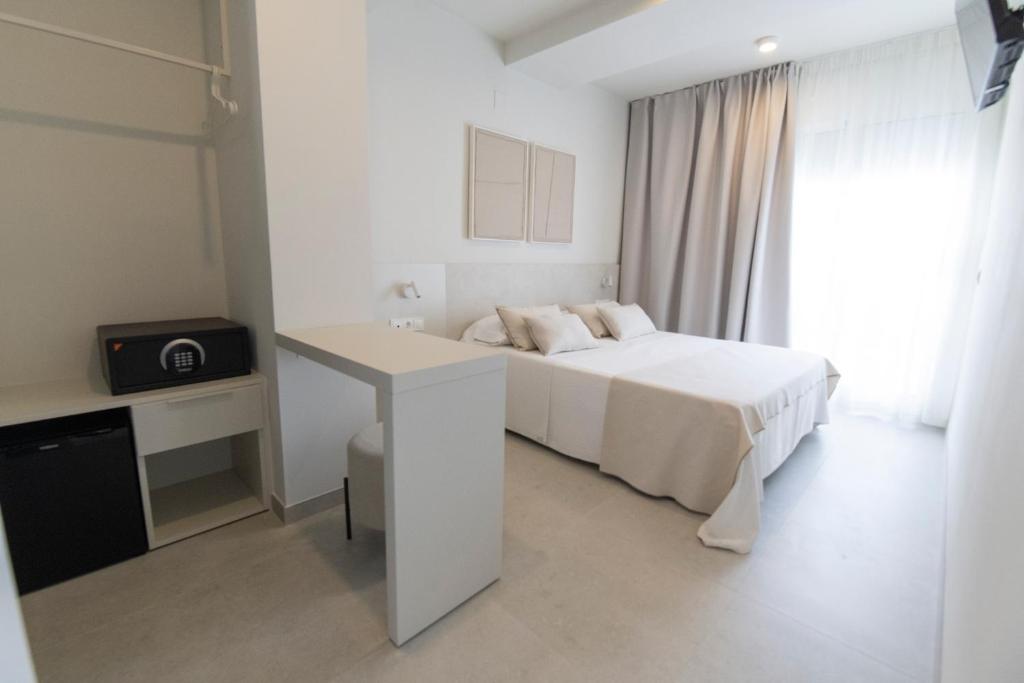 Hotel Roca Plana - 1