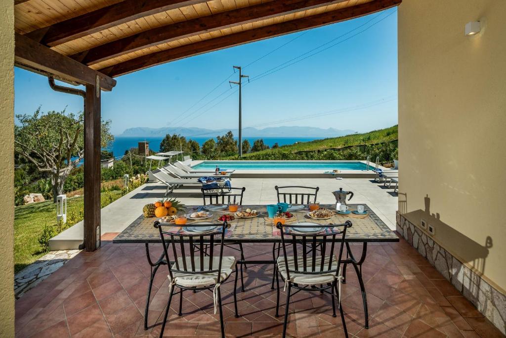 Villa Lidia con piscina privata - 4