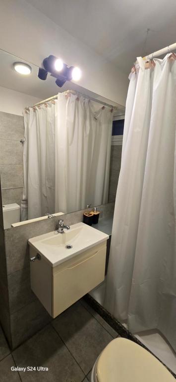 Apartment in Pichincha! Beautiful studio apartment with patio - 4