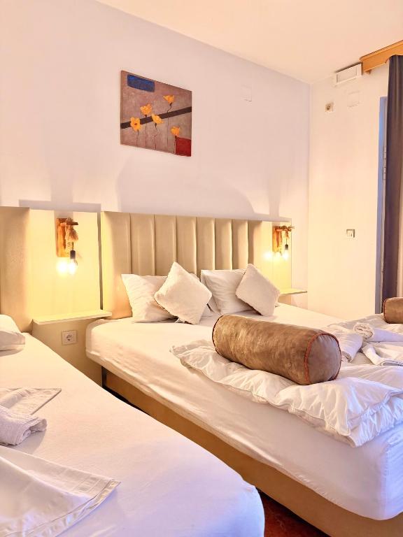 Wiena Apartments - 4