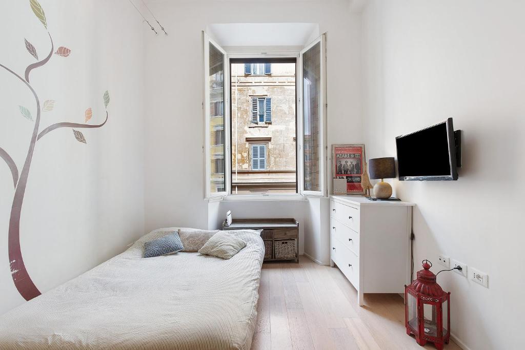 Cozy Vatican Apartment - 2