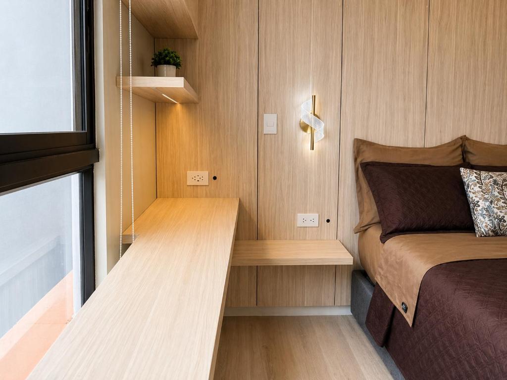 Elegant Apartment with Modern Design - 4