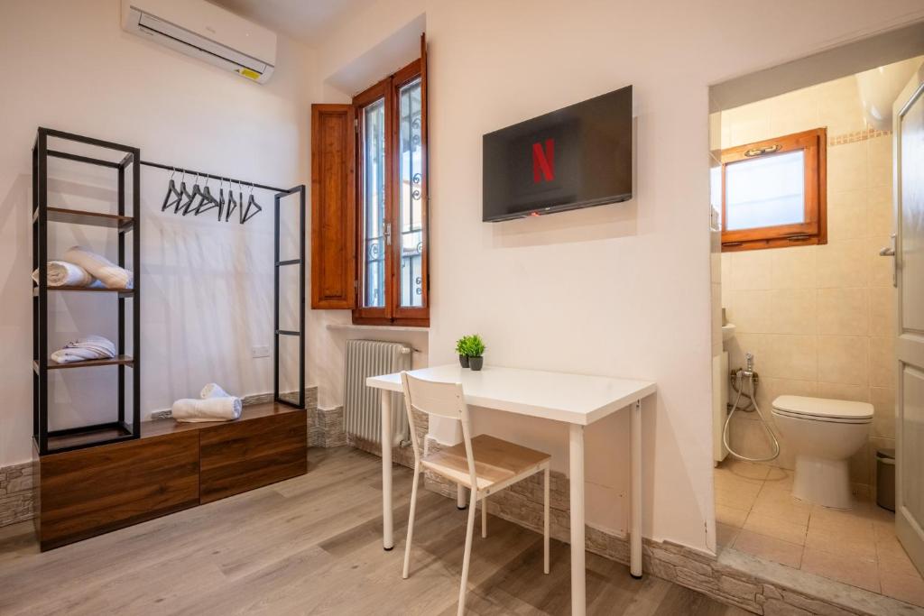 Rentwin-Bright Home-Pisa Airport - 4