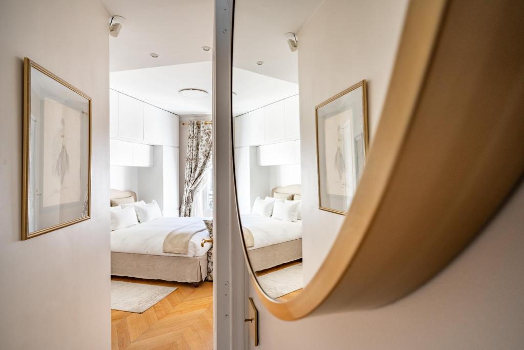 Elegant Luxury Apartment on Champs Elysees - 5