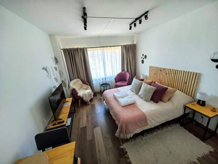 Mirador Studio - 3