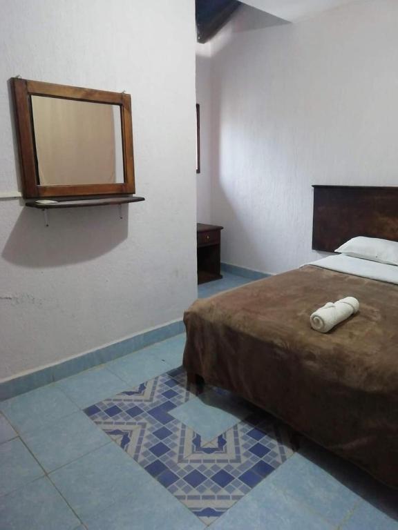 Hotel Alejandra - 1