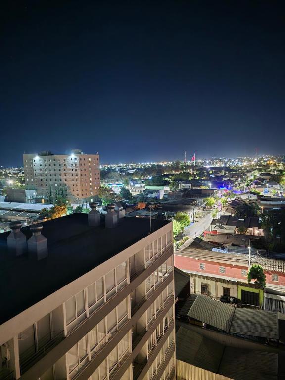 Nuevo y Céntrico Departamento 2 o 3 dormitorios parcking y wifi gratis - 3