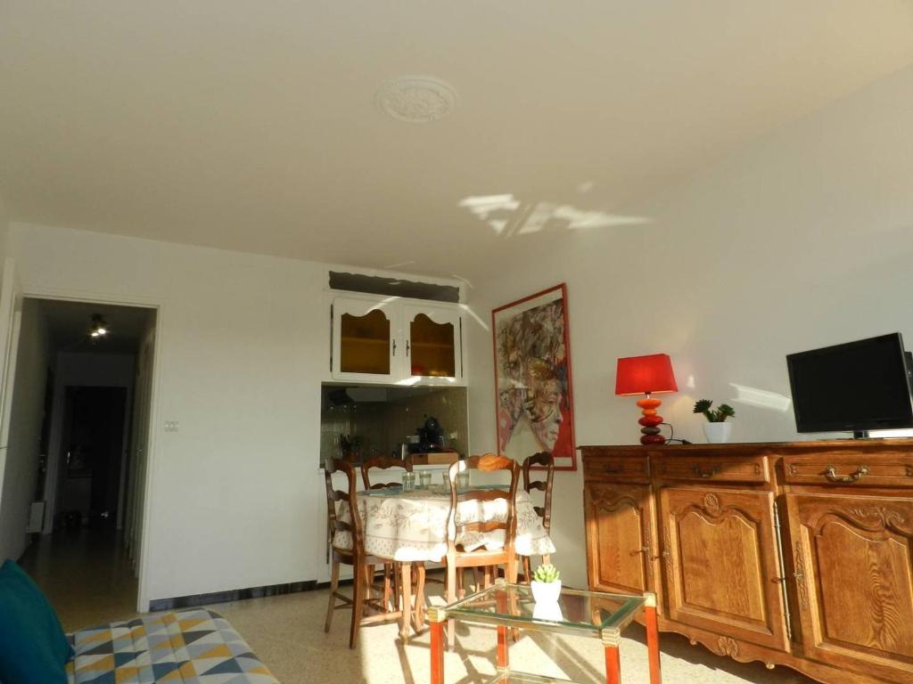Appartement avec parking, climatisation - 4 pers. - FR-1-251-943 - 3