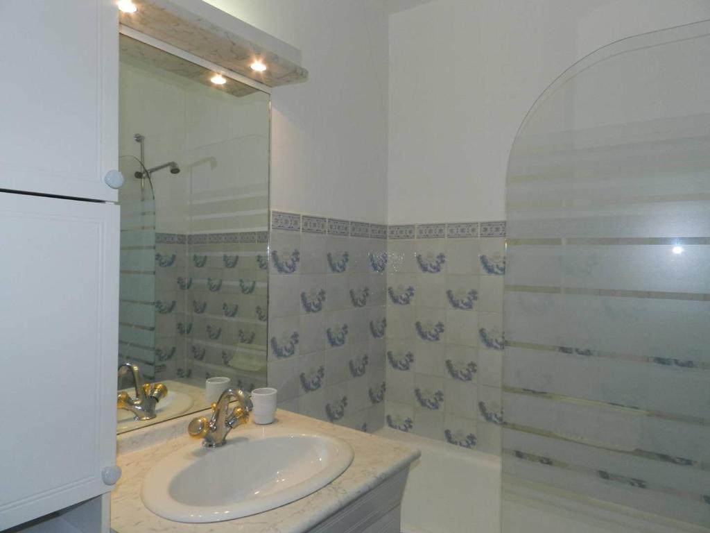 Appartement avec parking, climatisation - 4 pers. - FR-1-251-943 - 5