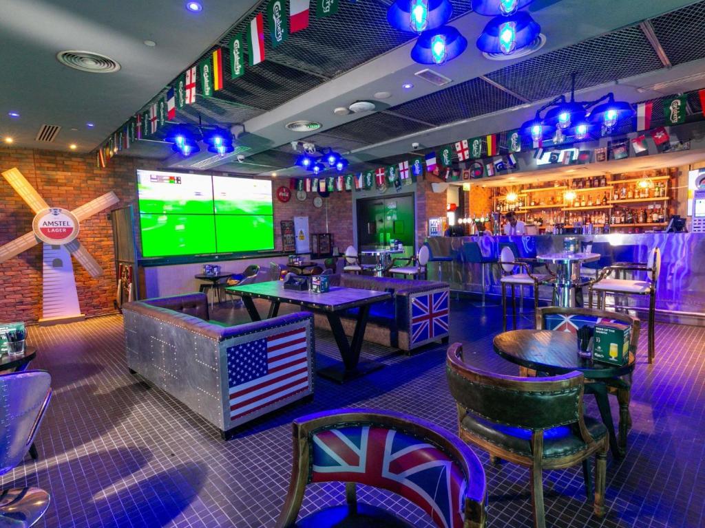Bar/lounge