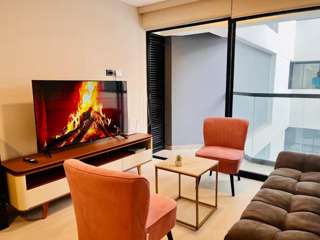 Lindo Apartamento en Pueblo Libre - TV - HBO Max - 2