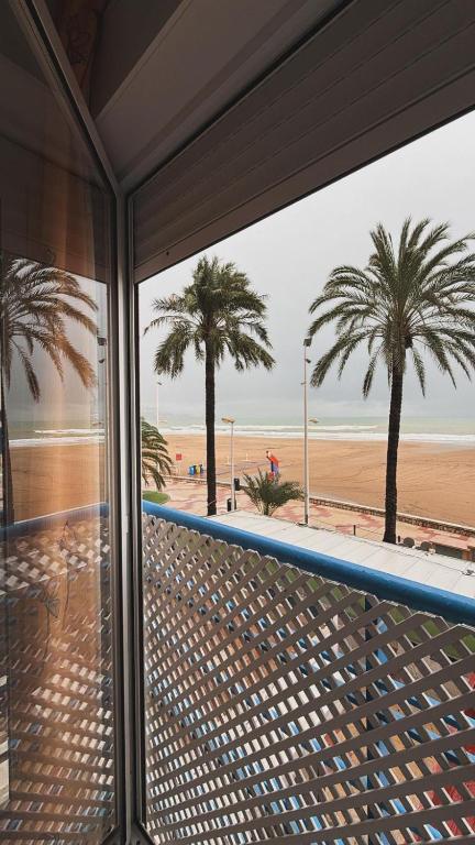estudio en primera línea de la playa de San Antonio Cullera - 2