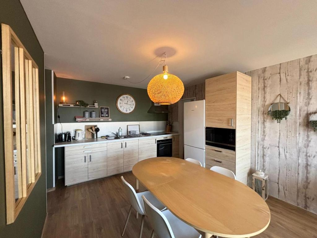 Vue imprenable sur Reims, 4 suites privatives - 3