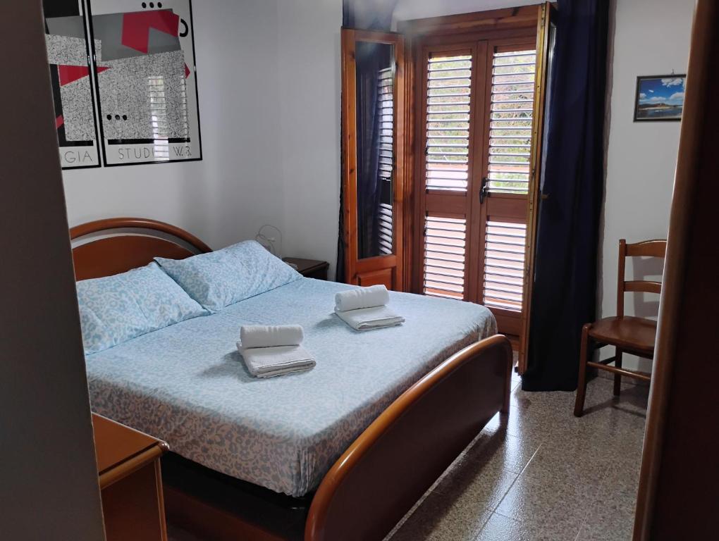 Casa delle Rose Terrazza vista mare panoramica e relax a Cala Gonnone, WiFi, AC - 2