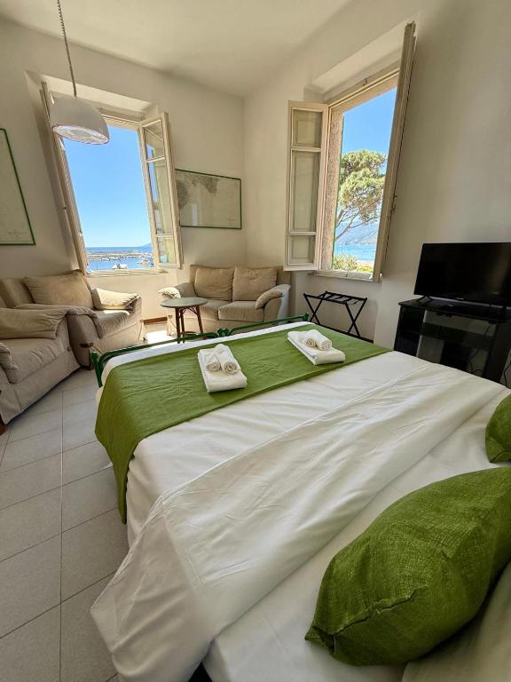 Liberty Seaview Apartment Cala Gonone - 2
