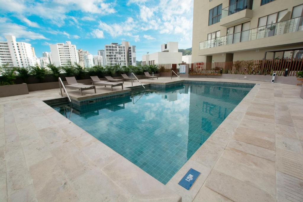 Apartamento Resort Con Terraza y Vista A La Piscina Santa Marta, Rodadero Sur - 2