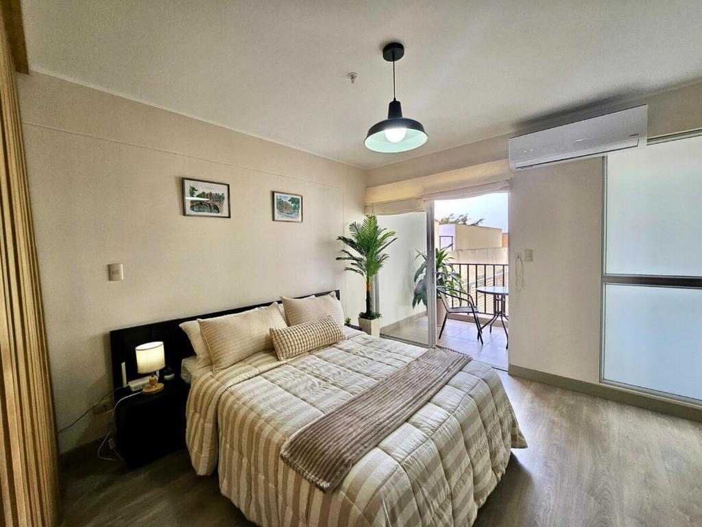 Barranco Luxe Apt with AC - 5