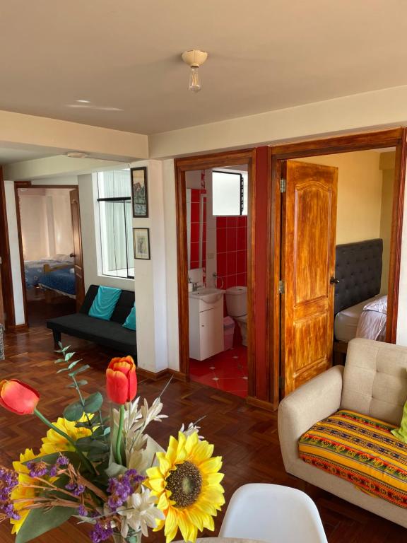Plaza de Armas 8-Minute 3BR Apartments - 1