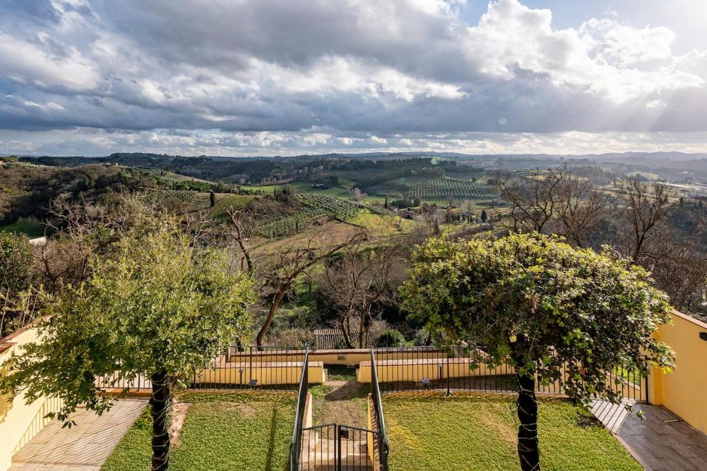 16th Century Tuscan Estate Near Florence-Due Grifoni - 3