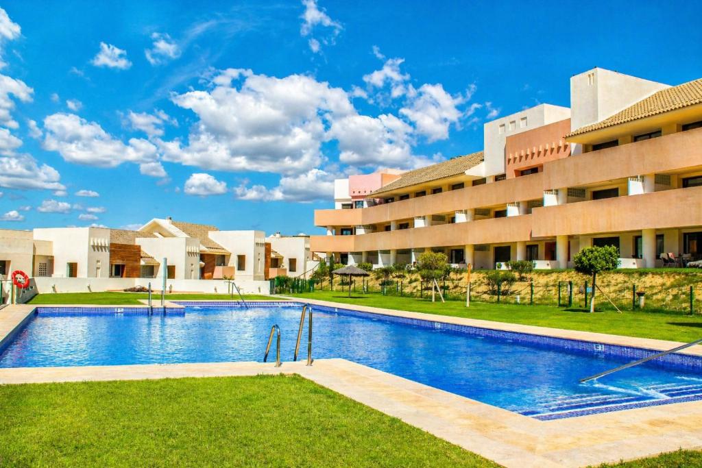 LUXURY RELAX Valle del Este golf y playa con vistas a piscina - 4