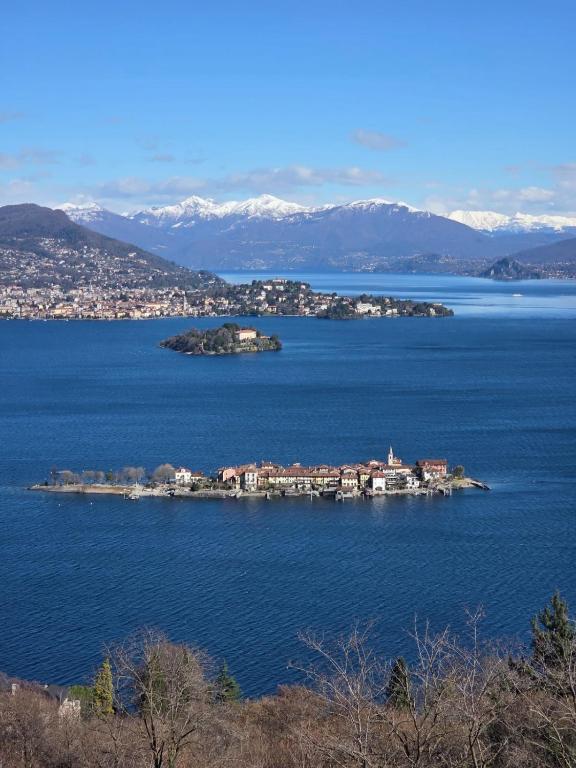 Villa Stresa Lakeview and Pool - 1