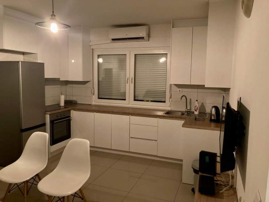 Apartment White - 1