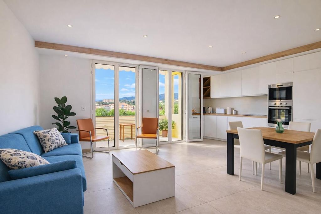 Menton Sunny Balcony No Overlooking AC Parking Beach Walk - 1