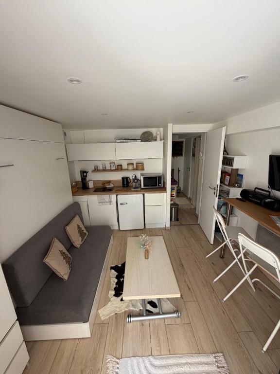 Le Patio de la Tour ! Studio 1 chambre avec SAUNA PRIVE sur le remblai 20m Plage - 1