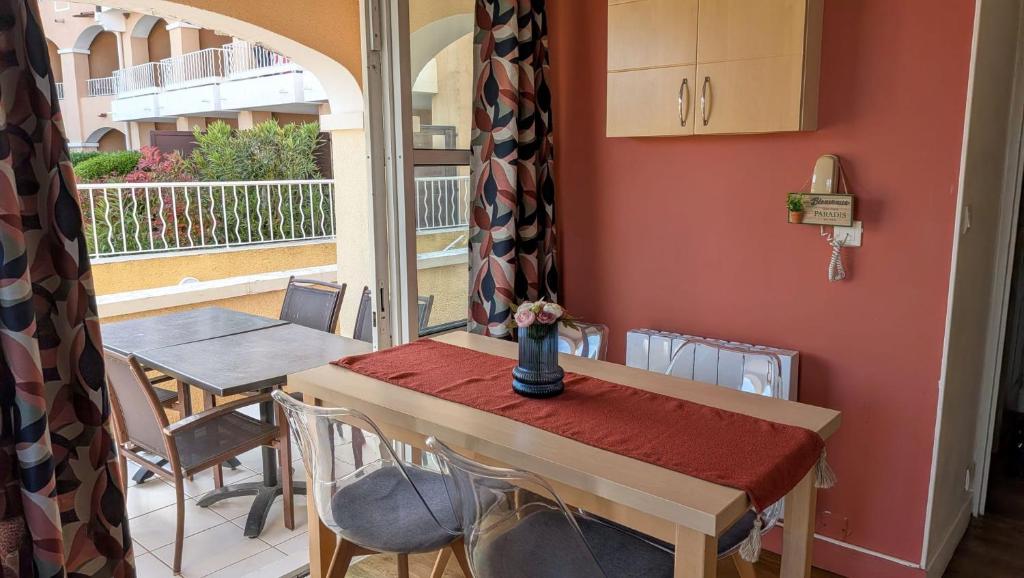 Cap Estérel, 2 pièces, jardin, vue mer et piscine - 5