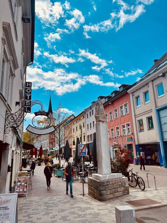 Boutique Hotel Goldenes Lamm Villach - 3