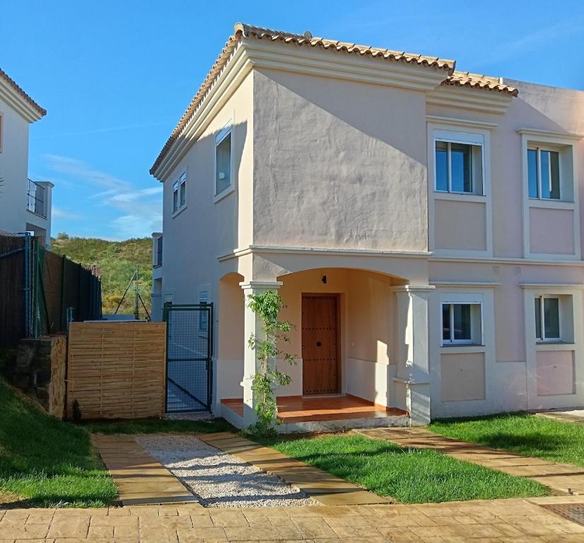 Lovely house with garden and community pool - 5