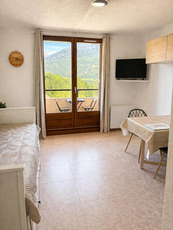 Vue montagne exceptionnelle T2 Cosy avec Balcon proche du lac - 3