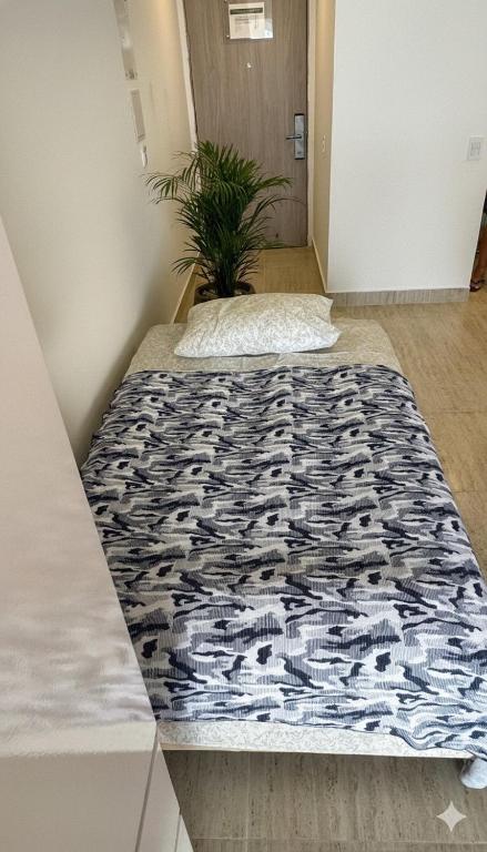 Apartamento con vista al mar, terraza privada y piscina cerca aeropuerto - 5