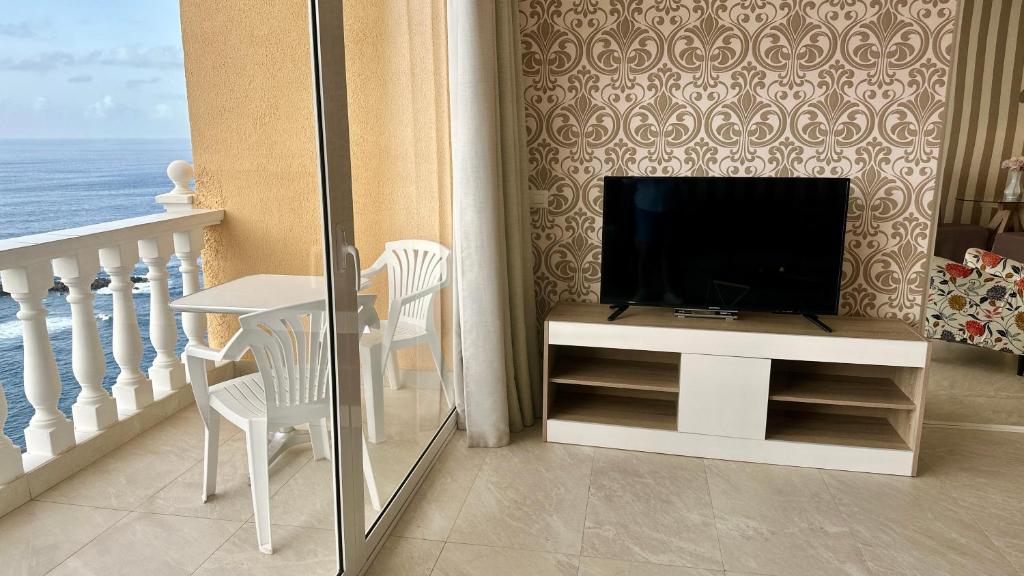 CocoHomes Ikarus Vistas al Mar - 4