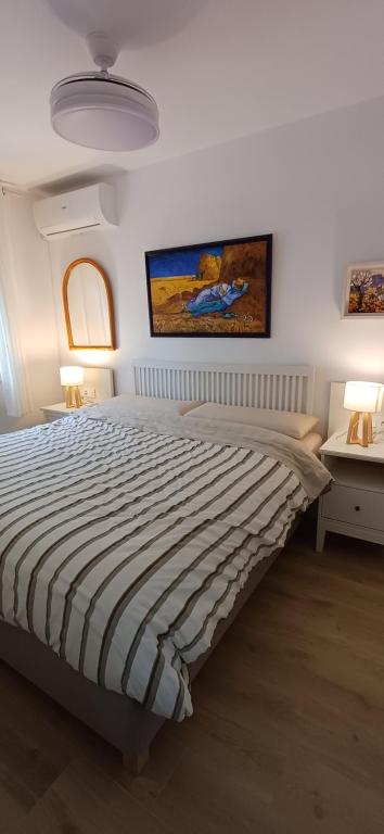 Cosy flat with a large terrace facing the sea - 4