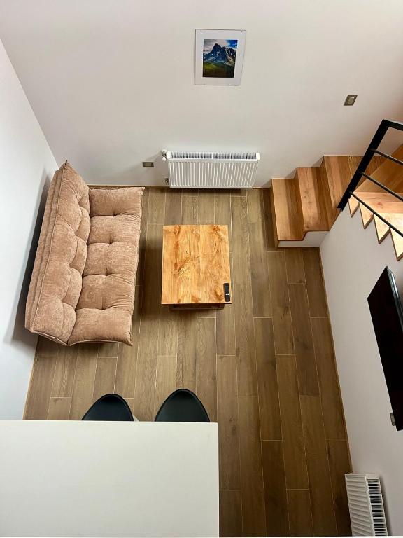 Palguin pad loft # 1 - 3