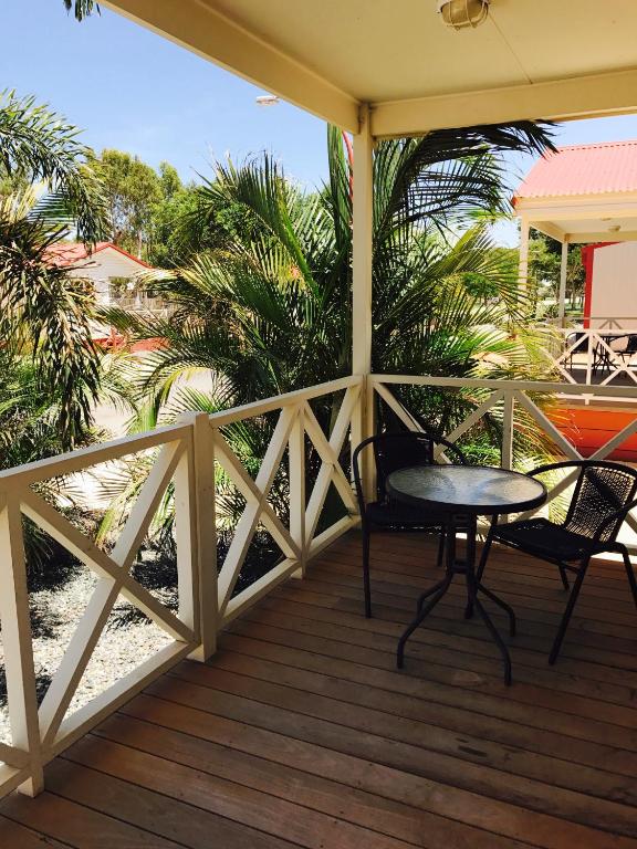 Outback Oasis Caravan Park photo