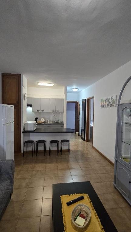 Los Cristianos Apartment, 1 bedroom Wifi Free & Big Terrace - 2